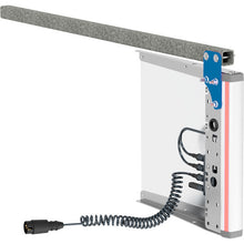 Rigid 3-pole overwidth panel, front left