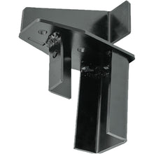 Insticksanslutning för takremmen, fram höger, Cargotrail CS-lampa